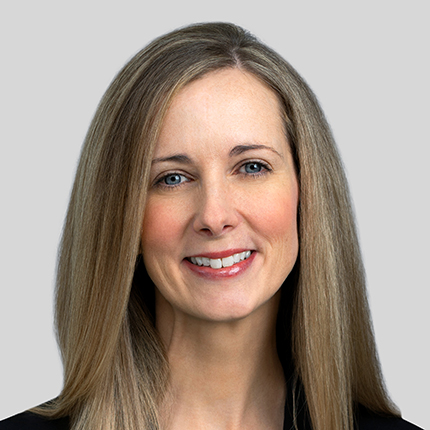Portrait of Tara Walsh
