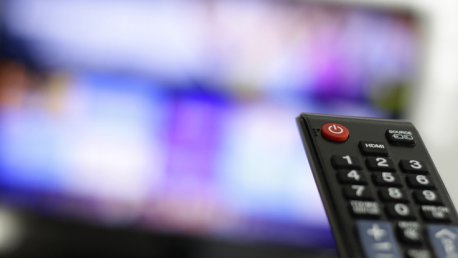 Time (Warner) for a Sequel: Why the Netflix-Paramount Battle Is Sending Warner Back to ‘<em>Revlon</em>-Land’