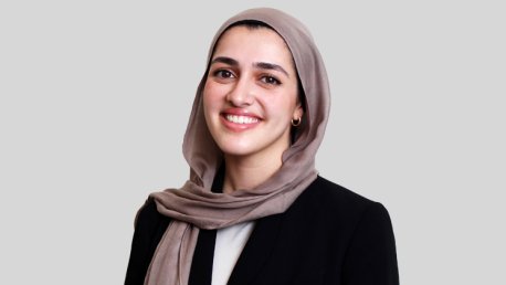 Mina Shahinfar summer associate headshot